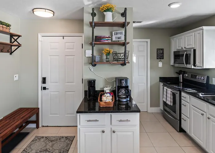 2Br Condo - Near Sdc - 2 Pools - Golf Onsite - Free Tickets Included - Sb 9-5
